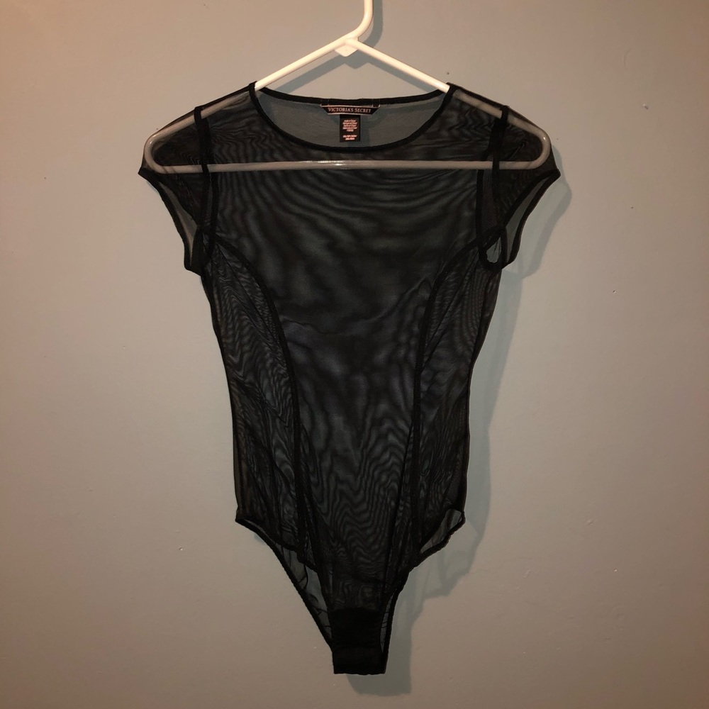 BODY SUIT